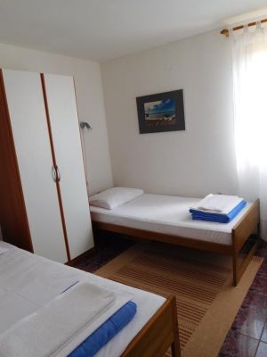 2 Apartmány 4+2 MALINSKA