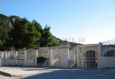 Restaurant - penzion Borovik