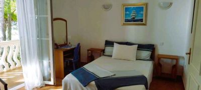 Vila IRMING v borovém lese u moře