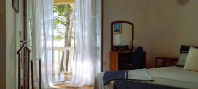 Vila IRMING v borovém lese u moře