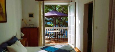 Vila IRMING v borovém lese u moře