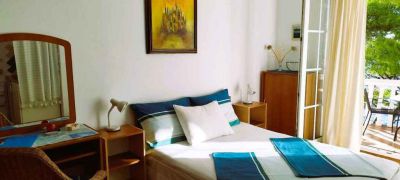 Vila IRMING v borovém lese u moře