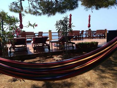 Vila IRMING v borovém lese u moře