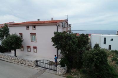 Apartmány Mandre Karas