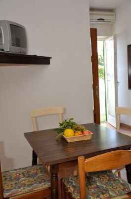 Apartmány a konoba Mama