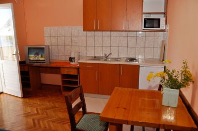 Apartmány a konoba Mama