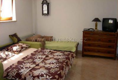 Studio apartmány LARA i IVAN