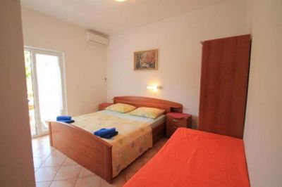 Dům PERKIC / Apartmány TINA & MARJETKA