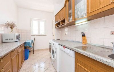 Dům PERKIC / Apartmány TINA & MARJETKA