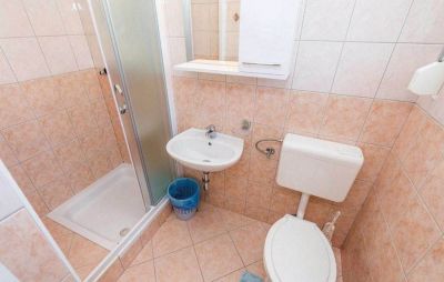 Dům PERKIC / Apartmány TINA & MARJETKA