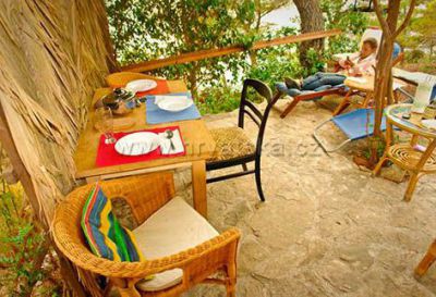 Robinson's house Relax & Adventure