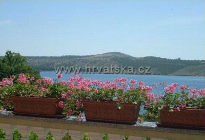 Apartmány Lora a Dijana