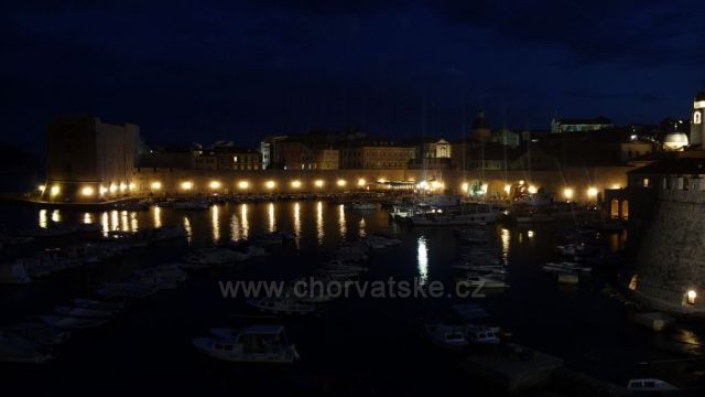 Noční Dubrovník