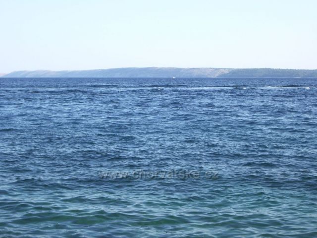 Pohľad z ostrova Brač (Bol) na ostrov Hvar