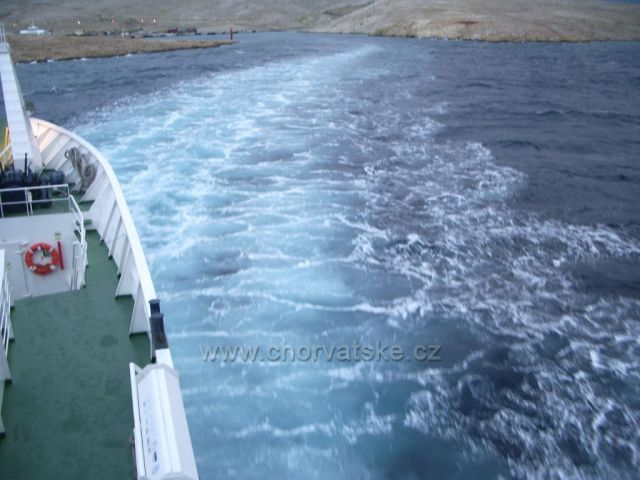 Na trajekte na Rab .. Jablanac - Mišnjak