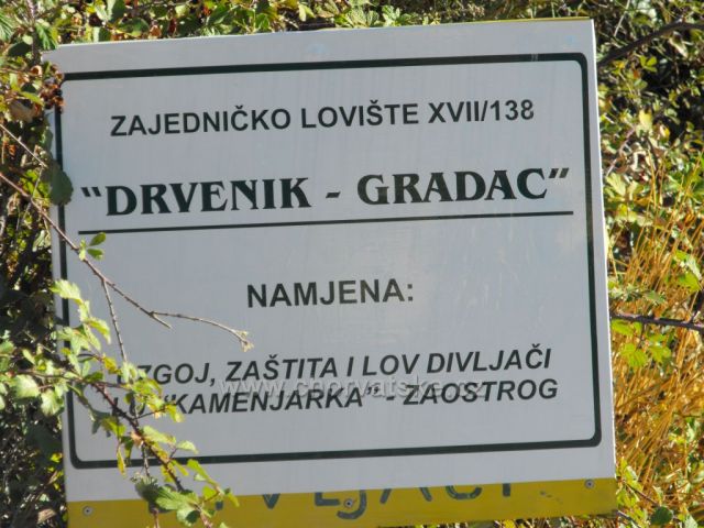 Pozor,bude provádět odstřel škodné