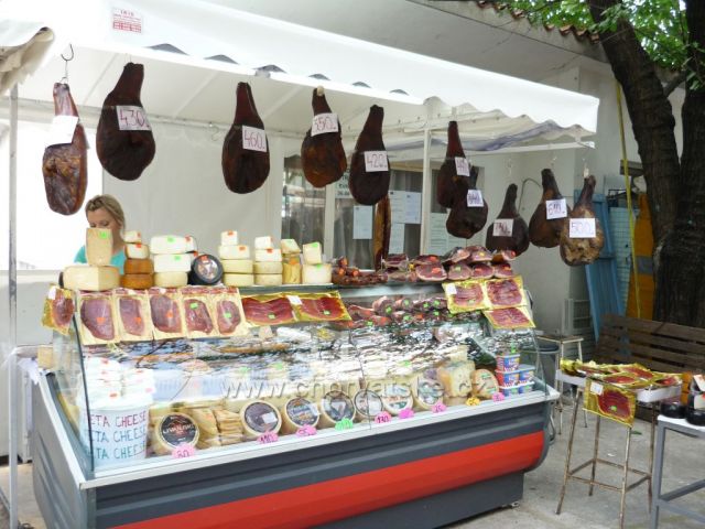 Koupit a doma pojídat a vzpomínat