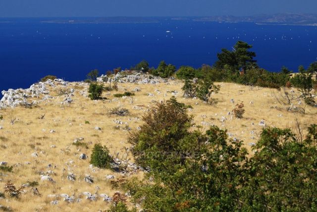 pohled z náhorní plošiny Mosor nad Omišem