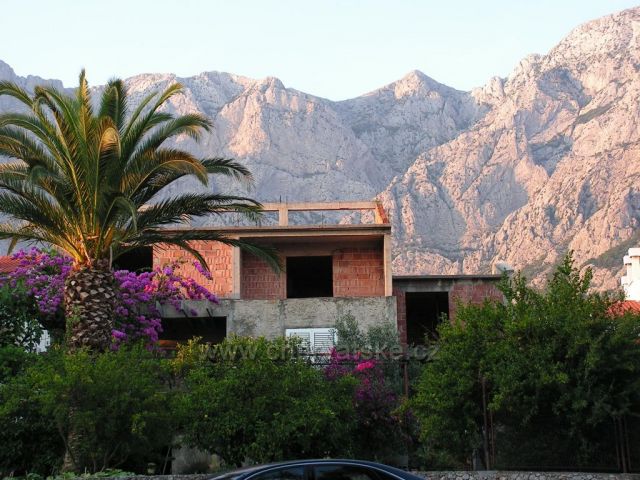 Ve výstabě - Makarska