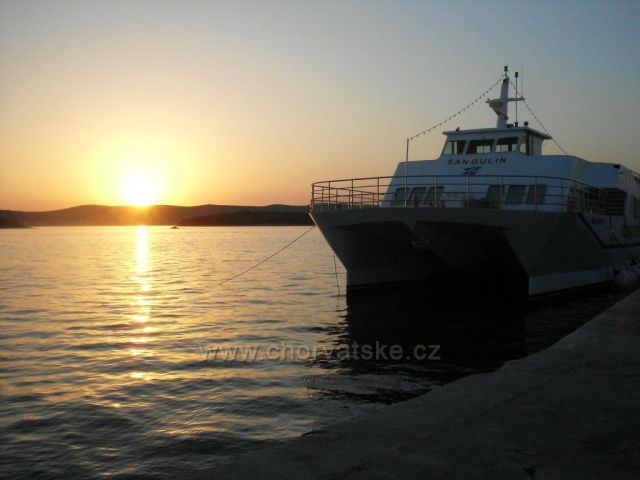 západ slunce ve Sveti Filip i Jakov