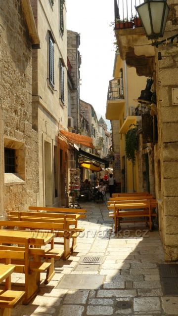 Ulička v Omiši