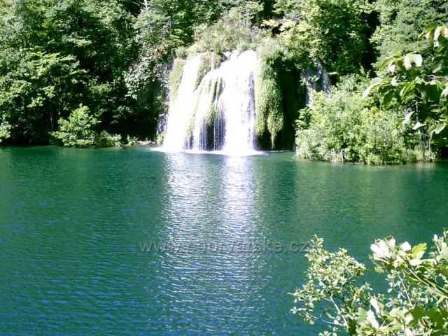 nádherné vodopády na Plitvických jezerech