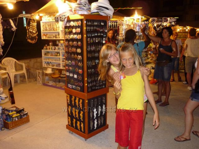 Večerní dětské radosti.