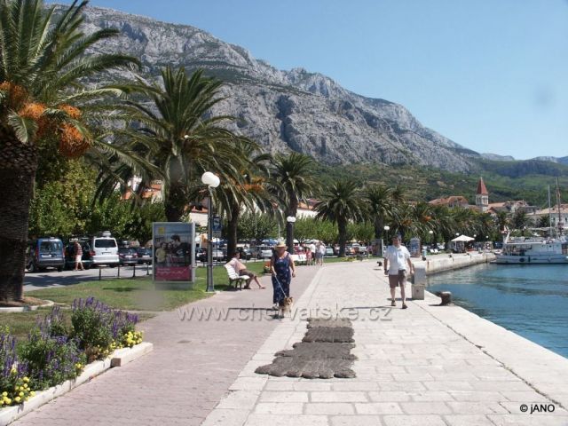 Makarská - na kolonáde