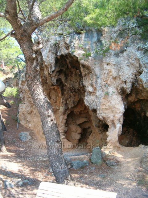 Jeskyně u Brely