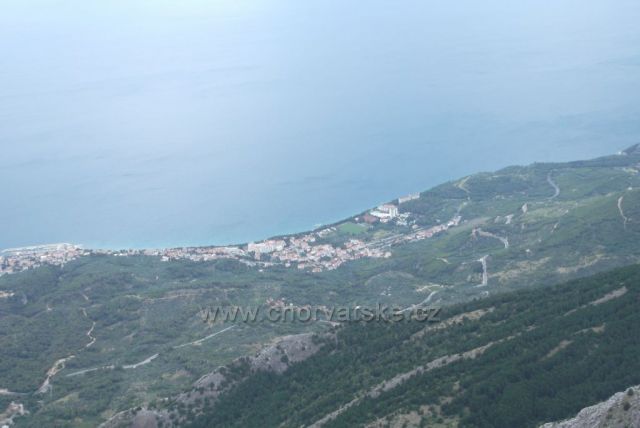 Pohled na Makarské riviéru
z hory Sveti Jure