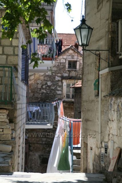 V uličkách Omiše