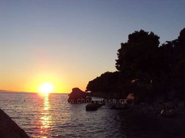 Omiš Ruskamen- západ slunce