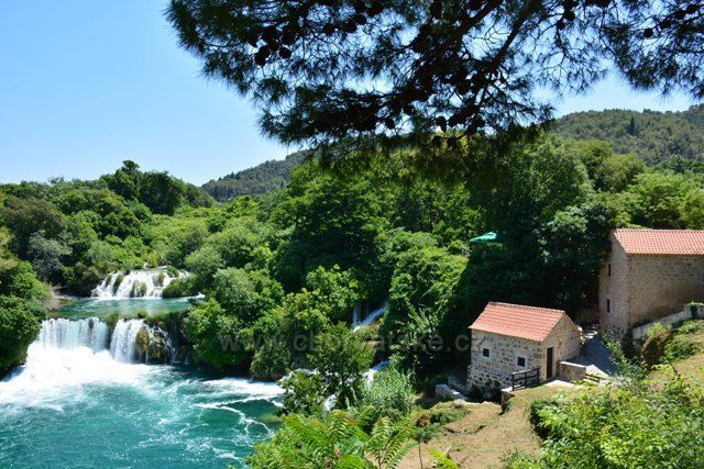 Krka:dílo přírody vs. lidské