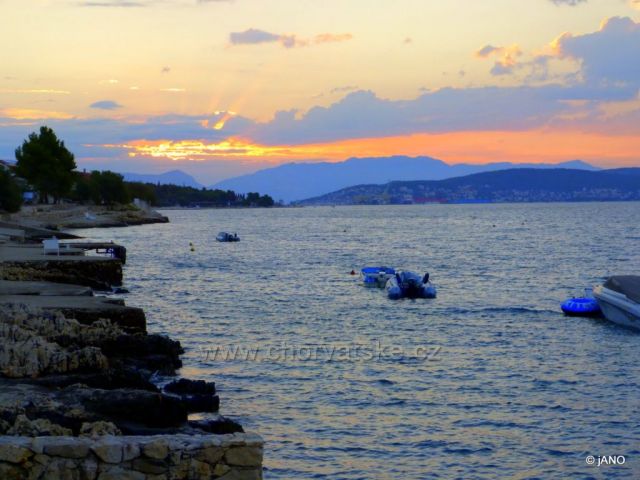 Východ slnka nad Trogirom