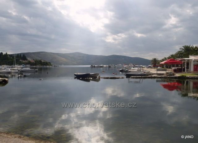 Podvečerné trblietanie