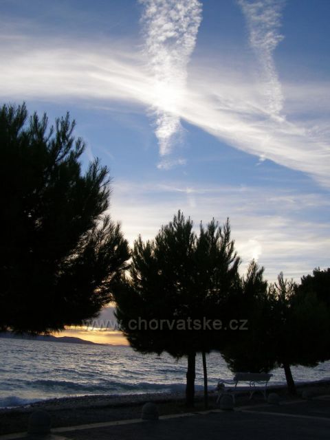 Nebe čaruje.  :-)