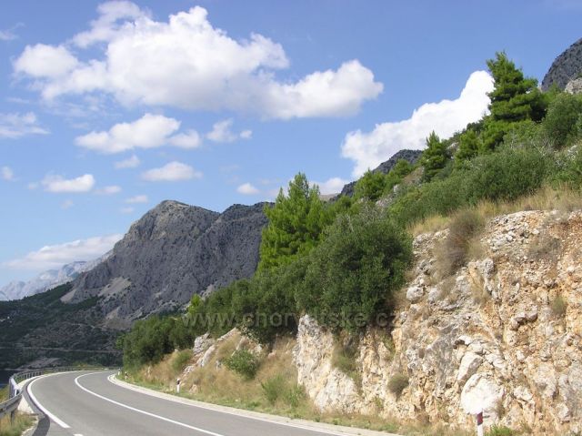 pohorie Biokovo nad Makarskou riviérou