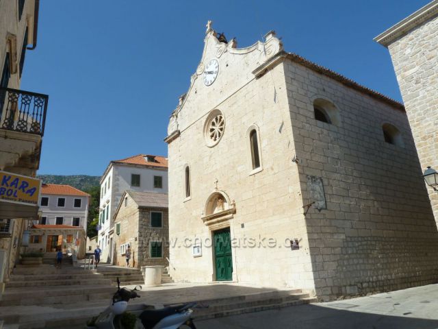 město Bol na ostrově Brač