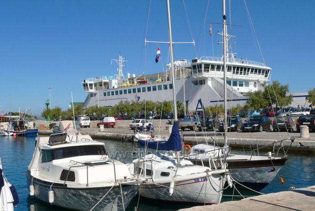 Supetar ostrov Brač