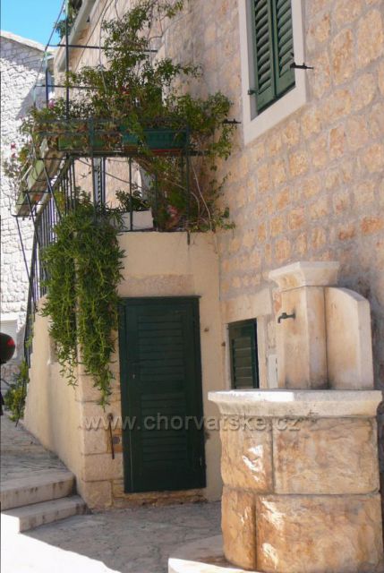 Supetar ostrov Brač