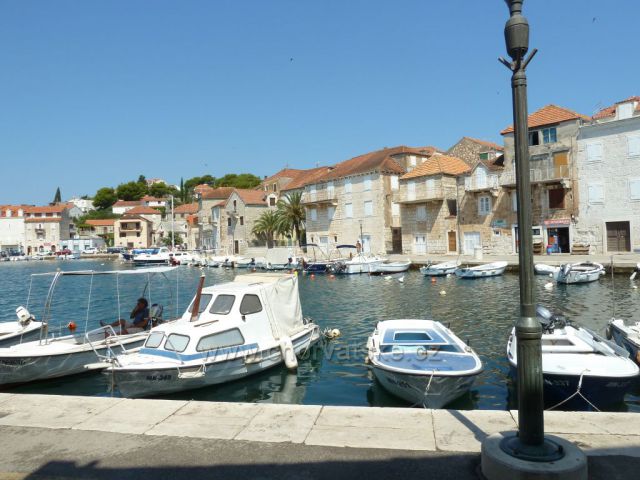 Milna na ostrově Brač