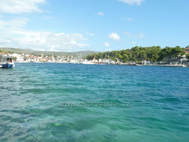 Milna na ostrově Brač