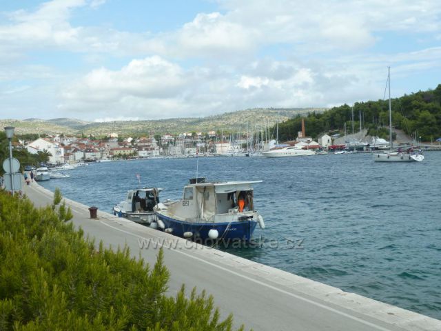 Milna na ostrově Brač