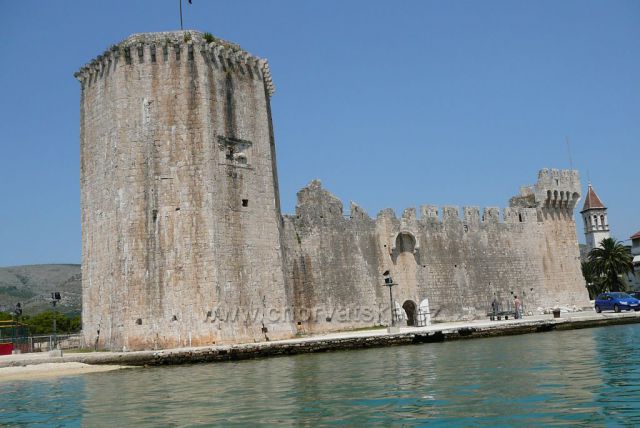 Trogir
pevnost Kamerlengo ze 12.století