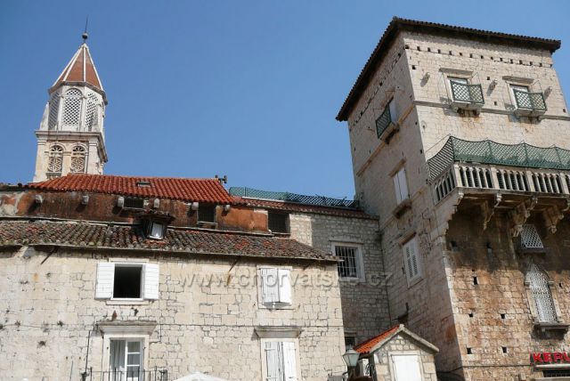 Trogir
Nábřeží Bana Berislaviča