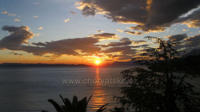 Zapad slunce z Aurory.