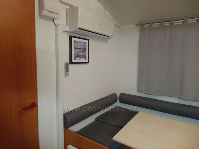 Náš rodinný mobilehome - klimatizace
