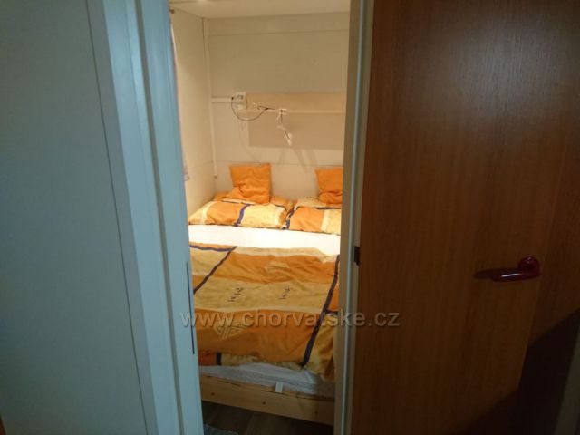 Náš rodinný mobilehome - 1 ze 2 ložnic