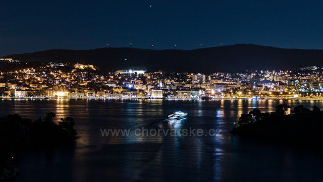 Šibenik v noci