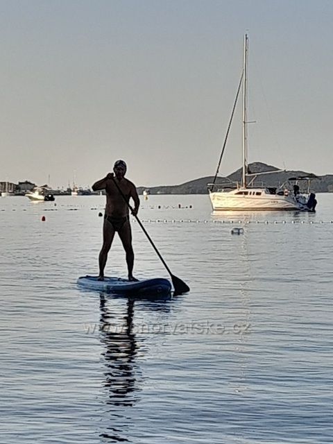 Paddleboardovať je fajn...